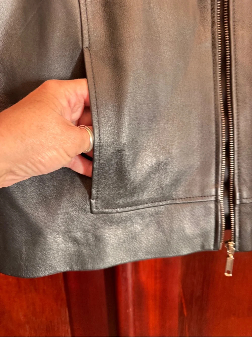 Vintage Stephanie Andrews Black Leather Zip Front Vest Large 90s